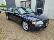 Volvo S60 - 2.5T Momentum|Automaat|Lader|Clima|PDC