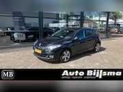 Renault Mégane - 1.5 dCi Expression airco, trekhaak, navi, cruise,