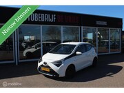 Toyota Aygo - 1.0 VVT-i X-play Airco/Carplay/Camera/Led/NAP