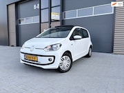 Volkswagen Up! - 1.0 high up!|Pano|Stoel verw|Bluetooth|Airco|dealer onderhou