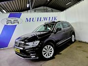 Volkswagen Tiguan - 1.5 TSI Comfortline Business / Panoramadak / Leder / NL Auto