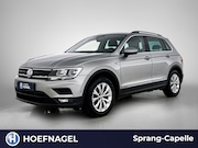 Volkswagen Tiguan - 1.5 TSI ACT Highline Comfortline | Trekhaak | Adaptive Cruis