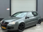 Volkswagen Golf - 1.4 Trendline airco / / GTI look