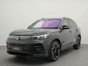 Volkswagen Tiguan - R-Line 1.5 eHybrid 204 PK | Matrix LED IQ | Trekhaak | Elek.