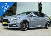 Ford Focus - 2.0 ST-3 | SCHUIFDAK | XENON | LEDER | KEY-LESS | CAMERA | W
