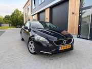 Volvo V40 - 2.0 D4 190PK Business (bj 2014) CLIMA/NAVI/PARKS/APK:07-2027