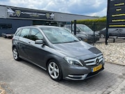 Mercedes-Benz B-klasse - 180 Ambition / Automaat / Pano dak / Led / Leer / Pdc. Weini