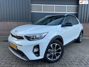 Kia Stonic - 1.0 T-GDi 101PK DynamicLine / achteruitrijcamera / Apple car