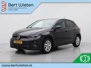 Volkswagen Polo - 1.0 TSI 110 PK | IQ Light | Camera | Carplay | Stoelverwarmi