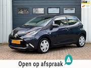 Toyota Aygo - 1.0 VVT-i x-play 5-deurs NAVI / CRUISE / NAP