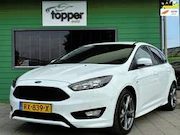 Ford Focus - 1.0 ST-Line|2e Eigenaar|Navigatie|CruiseControl|Cl