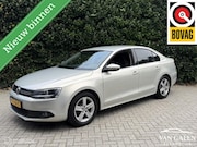 Volkswagen Jetta - 1.2 TSI Airco|Cruise|Trekhaak|Stoelverwarmi