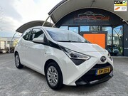 Toyota Aygo - 1.0 VVT-i X-PLAY CAMERA Rijklaarprijs