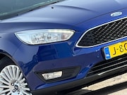 Ford Focus - Wagon 1.0 Titanium - Deep Impact Blue - Stoel/Stuur/Voorraam