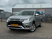 Mitsubishi Outlander - 2.4 PHEV Pure#Dak#Carplay#TwinMotor 4WD