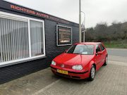 Volkswagen Golf - 1.4-16V Trendline