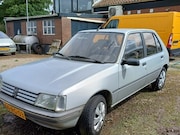 Peugeot 205 - 1.6 GT
