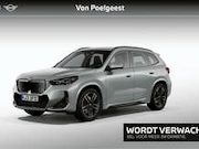 BMW iX1 - eDrive20 M-Sport Pro Adaptief LED / Comfort Acces