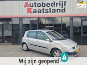 Renault Grand Scénic - 2.0-16V Expression Comfort - Automaat - Trekhaak
