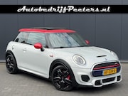 MINI John Cooper Works - 2.0 231pk Aut. Pano JCW-stoelen HUD LED Carplay H/K NL-auto