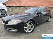 Volvo V70 - 2.4 D5 R design | Open dak | Trekhaak