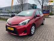 Toyota Yaris - 1.5 Full Hybrid - CAMERA - CRUISE - NETJES