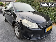 Suzuki SX4 - 1.5 Comfort | Autom. Airco | Elekt. Ramen | LMV | Privacy Gl