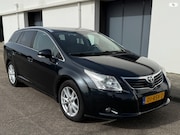 Toyota Avensis - 2.0 VVTi Business Kleur zwart/blauw