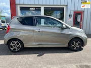 Kia Picanto - 1.0 CVVT World Cup Ed.