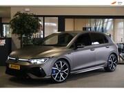 Volkswagen Golf - 8 2.0 TSI R 4Motion PERFORMANCE Akra Led Cam Hud Acc