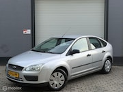 Ford Focus - 1.6-16V Champion TOPSTAAT / AIRCO / CRUISE / NAP