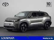 Toyota Urban Cruiser - Dynamic 61 kWh *NIEUW* | 18' Velgen | Metaallak | Draadloze 
