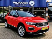 Volkswagen T-Roc - 2.0 TSI 4Motion Sport Trekhaak Panoramadak
