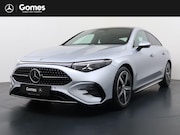 Mercedes-Benz CLA-Klasse - 180 Business Solution AMG | Panoramadak | Adaptieve Cruise C