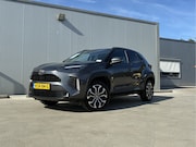 Toyota Yaris Cross - 1.5 Hybrid 115 Dynamic | Parkeersensoren voor en achter | St