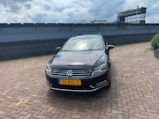 Volkswagen Passat - 1.6 TDI Comfort Executive Line BlueMotion