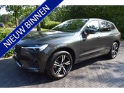 Volvo XC60 - 2.0 B4 R-Design 197PK PANO