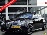 Alfa Romeo Giulietta - 1.4 T DISTINCTIVE | PANODAK | 18' VELG!