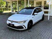 Volkswagen Golf - GTI 2.0 TSI CLUBSPORT PANO/HUD/NURBURG/KEYLESS/HARMAN