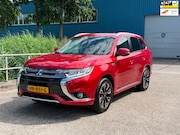 Mitsubishi Outlander - 2.0 PHEV instyle Facelift Navi camera 98.350 KM NAP
