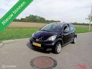 Toyota Aygo - 1.0-12V Cool NAP Airco nw koppeling