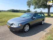 Volvo V70 - 2.4 Edition II CRUISE CONTROL / AIRCO / TREKHAAK / VOLLEDIGO