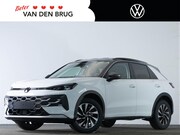 Volkswagen T-Roc - Life First Edition 1.5 eTSI 116 PK | Trekhaak | Stuur & Stoe