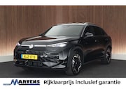 Volkswagen T-Roc - 1.5 eTSI 150pk DSG R-Line First Edition Trekhaak Camera Stoe
