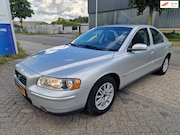 Volvo S60 - 2.4 Sports Edition, Apk, Nap, Zeet goed rijdend, Inruil moge