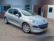Peugeot 207 - 1.4 XR