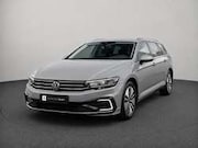 Volkswagen Passat - 1.4 TSI PHEV GTE | Trekhaak | Camera | Carplay | M