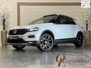Volkswagen T-Roc - 1.5 TSI Sport Business R / PANO / CARPLAY / MODE SPORT / ADA