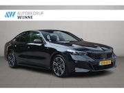 BMW 5-serie - 520i 190pk Aut. M Sport | Panoramadak | Carbon | 360° Camera