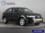 Audi Q3 - 1.4 TFSI CoD Sport Pro Line S (Trekhaak / Pano / Stoelverwar